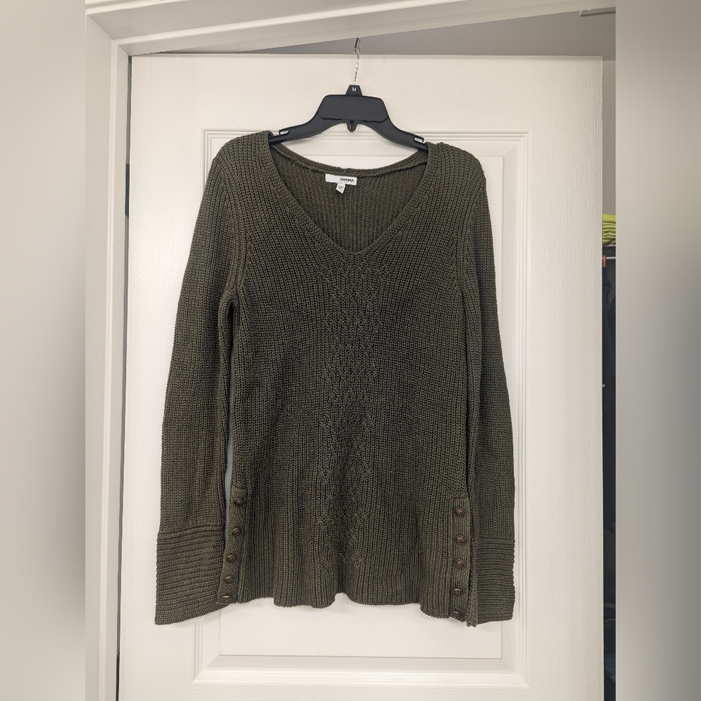 V-neck Sweater